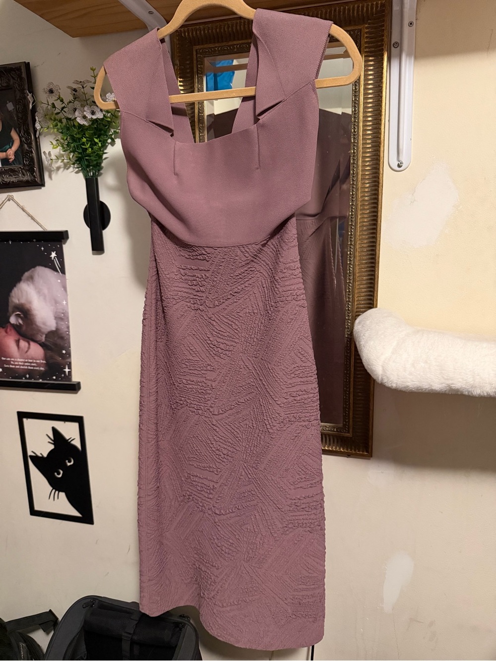 Roland Mouret Mauve Textured Sleeveless Midi Dress